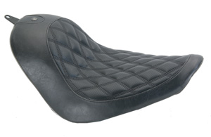Roland Sands Design Boss Solo Seat For Harley Davidson 2006-2017 200mm Wide Tyre Stock Softails (76906)